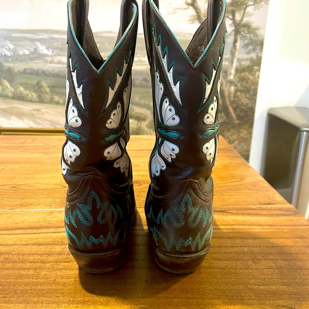 Gorgeous custom vintage boots. Butterfly beauties